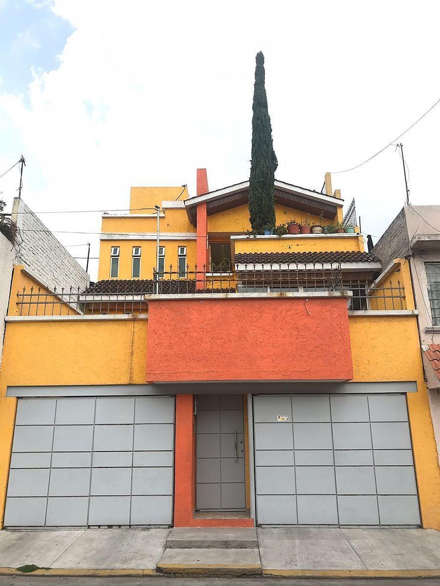 Foto Casa en Venta en La Perla, Nezahualcyotl, Mexico - $ 2.310.000 - CAV246177 - BienesOnLine