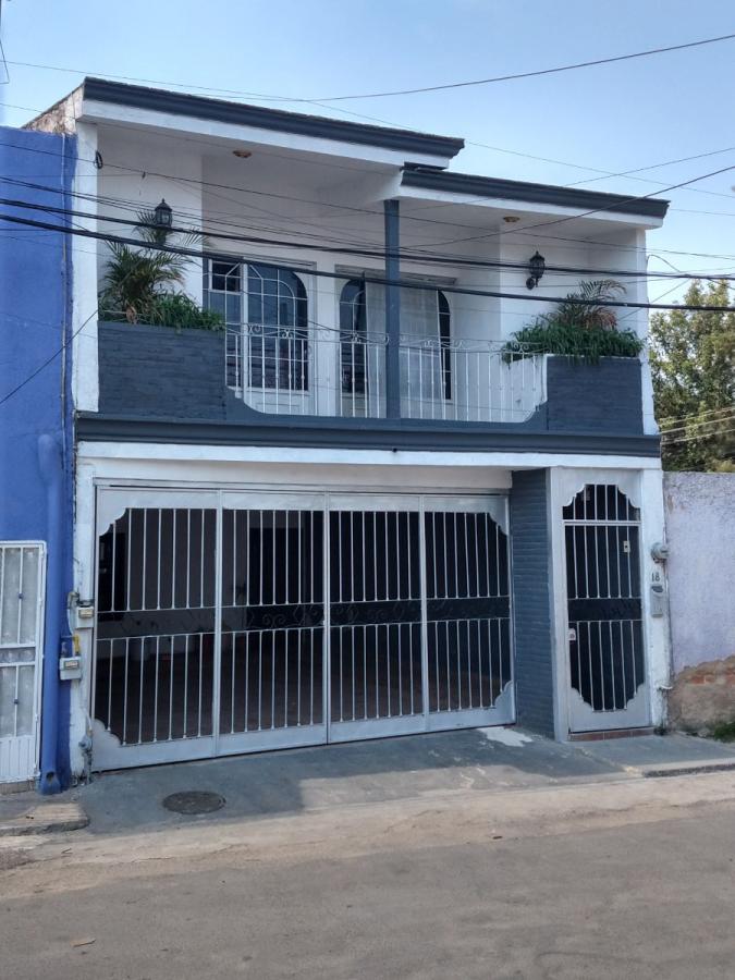 Foto Casa en Venta en Lomas de Tlaquepaque, Tlaquepaque, Jalisco - $ 2.300.000 - CAV254462 - BienesOnLine