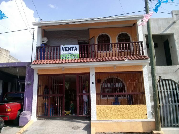 Foto Casa en Venta en Nueva Santa Maria, Tlaquepaque, Jalisco - $ 1.300.000 - CAV145200 - BienesOnLine