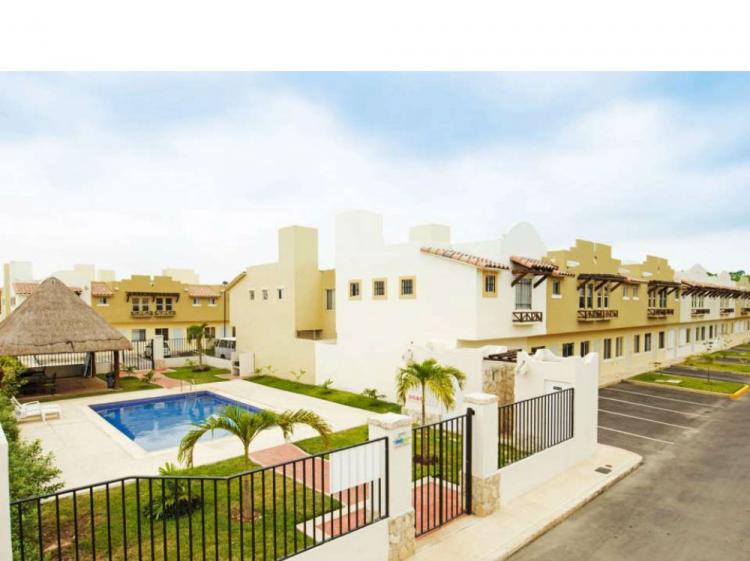 Casa en Venta en NUEVO CENTRO URBANO, Playa del Carmen, Quintana Roo 1.199.000 CAV160092