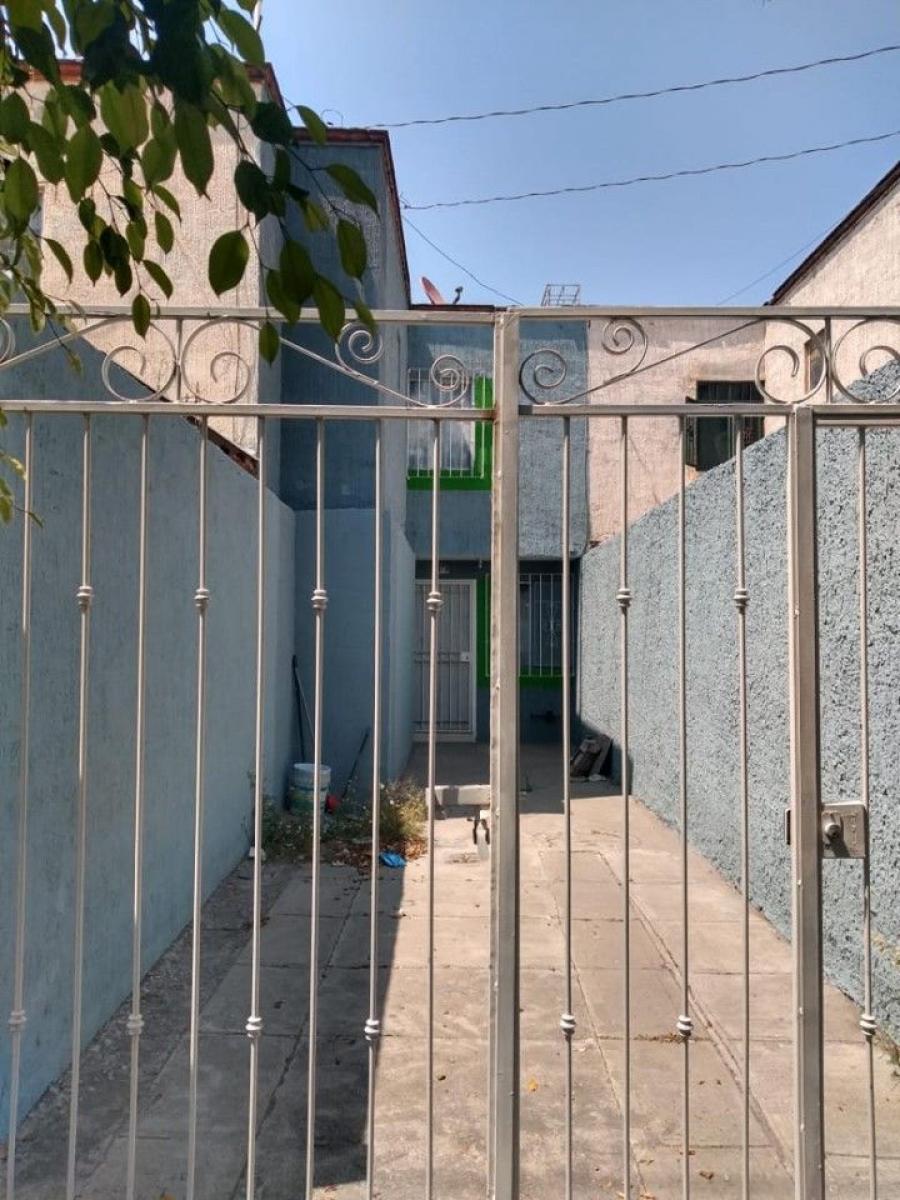 Foto Casa en Venta en Tlaquepaque, Guadalajara, Jalisco - $ 970.000 - CAV258115 - BienesOnLine