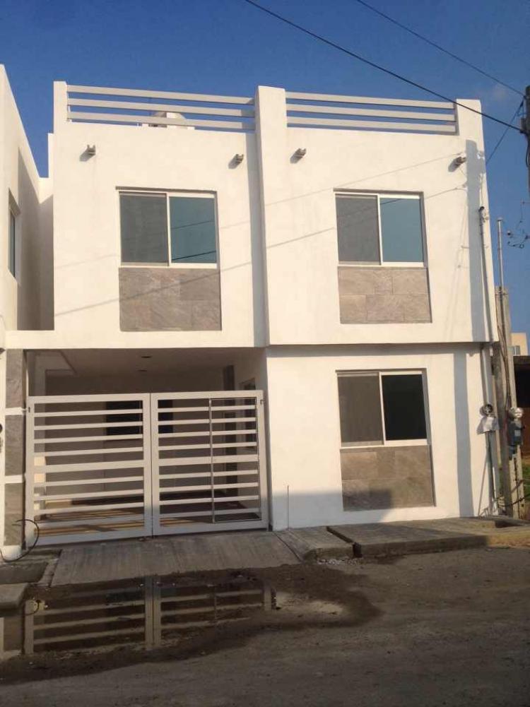 Foto Casa en Venta en Ciudad Madero, Tamaulipas - $ 900.000 - CAV89850 - BienesOnLine