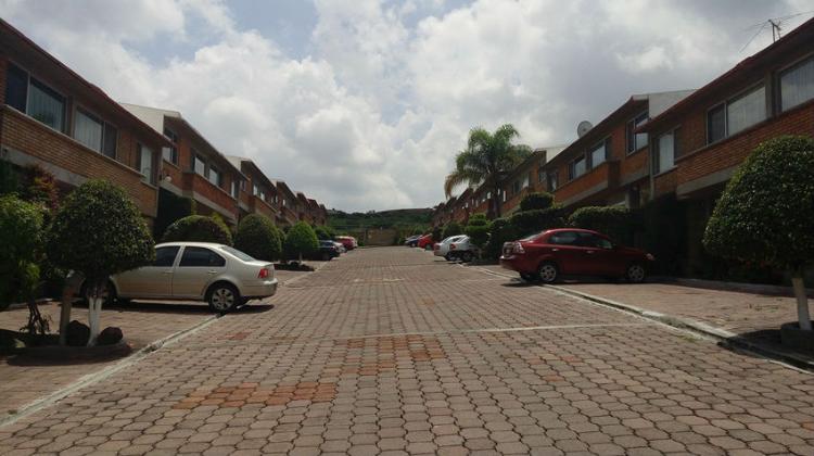 Home in Metric Way