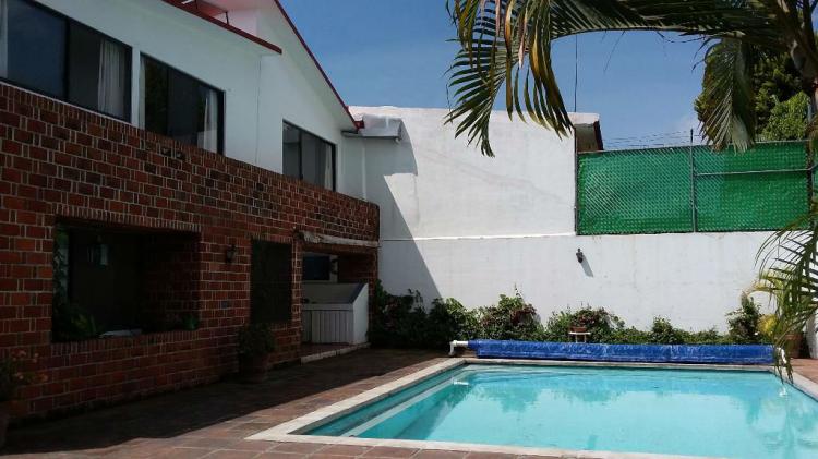Foto Casa en Venta en LOMAS TETELA, Cuernavaca, Morelos - $ 3.280.000 - CAV148829 - BienesOnLine