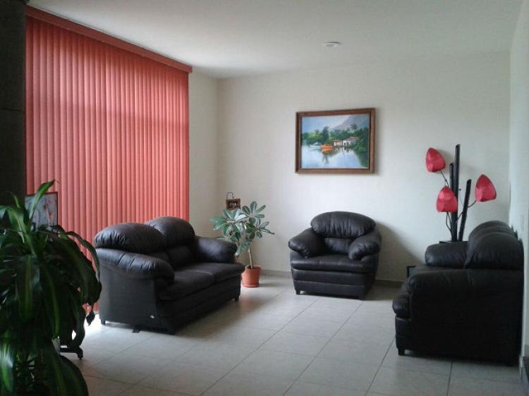 Foto Casa en Venta en Privado valle de Altozano, Morelia, Michoacan de Ocampo - CAV111525 - BienesOnLine