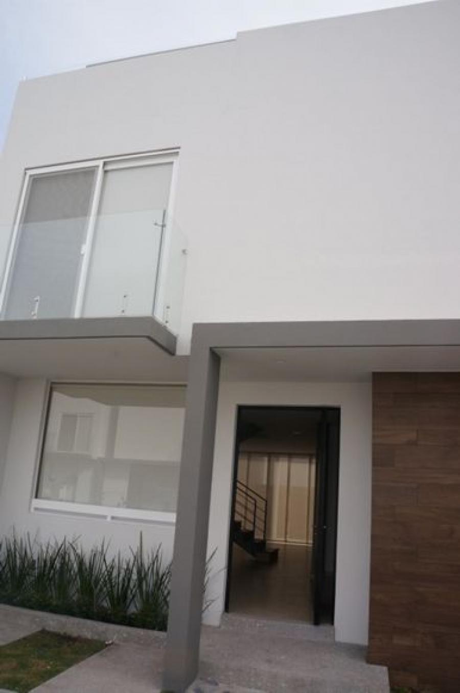 Home in Metric Way