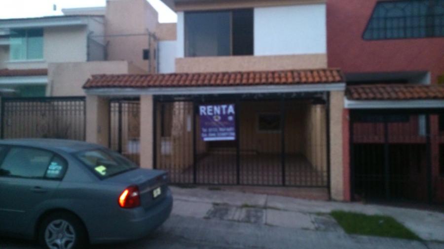 Foto Casa en Renta en BUGAMBILIAS, Zapopan, Jalisco - $ 17.000 - CAR276029 - BienesOnLine