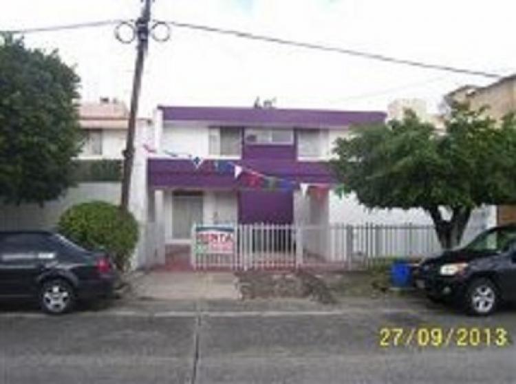 Foto Casa en Renta en Camino Real, Zapopan, Jalisco - $ 15.000 - CAR90357 - BienesOnLine