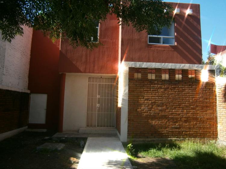 Foto Casa en Renta en COL. DEFENSORES DE PUEBLA., Morelia, Michoacan de Ocampo - $ 3.500 - CAR132034 - BienesOnLine