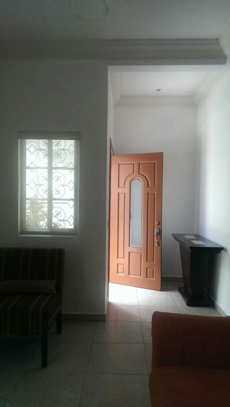 Home in Metric Way