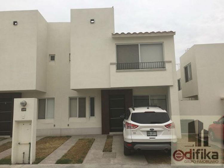 Foto Casa en Renta en PUERTA DE PIEDRA, San Luis Potos, San Luis Potosi - $ 14.000 - CAR163354 - BienesOnLine