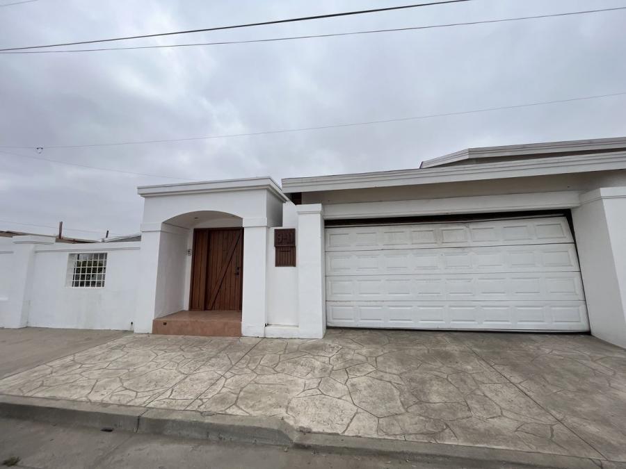 Foto Casa en Renta en Ensenada, Baja California - U$D 2.700 - CAR355860 - BienesOnLine