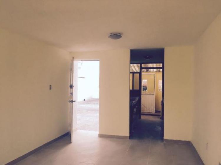 Foto Casa en Renta en VILLAS DEL TECNOLGICO ZONA CENTRO, QUERETARO, Santiago de Quertaro, Queretaro Arteaga - $ 7.000 - CAR198296 - BienesOnLine