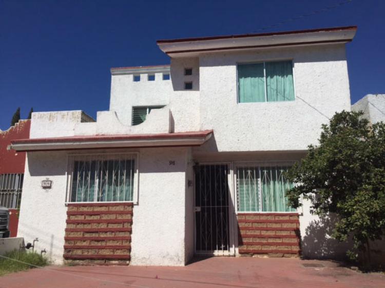 Foto Casa en Venta en San Isidro, Zapopan, Jalisco - $ 1.580.000 - CAV195669 - BienesOnLine