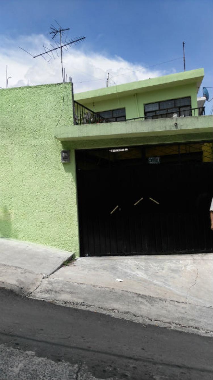 Foto Casa en Venta en Lomas de San Carlos, Ecatepec de Morelos, Mexico - $ 950.000 - CAV162720 - BienesOnLine