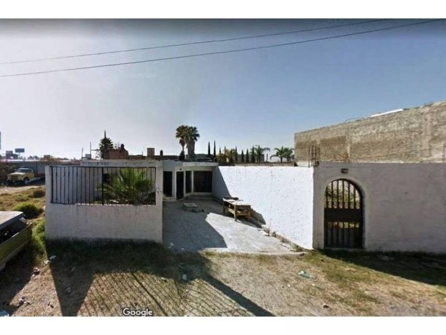 Foto Casa en Venta en SAN PEDRITO, Tlaquepaque, Jalisco - $ 950.000 - CAV280823 - BienesOnLine