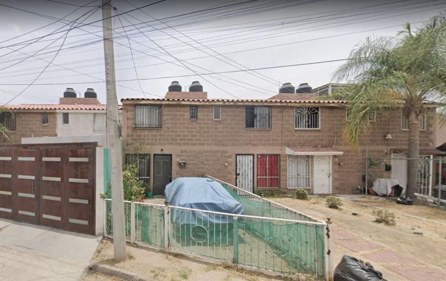 Foto Casa en Venta en Los Portales, Tlaquepaque, Jalisco - $ 1.150.000 - CAV281243 - BienesOnLine
