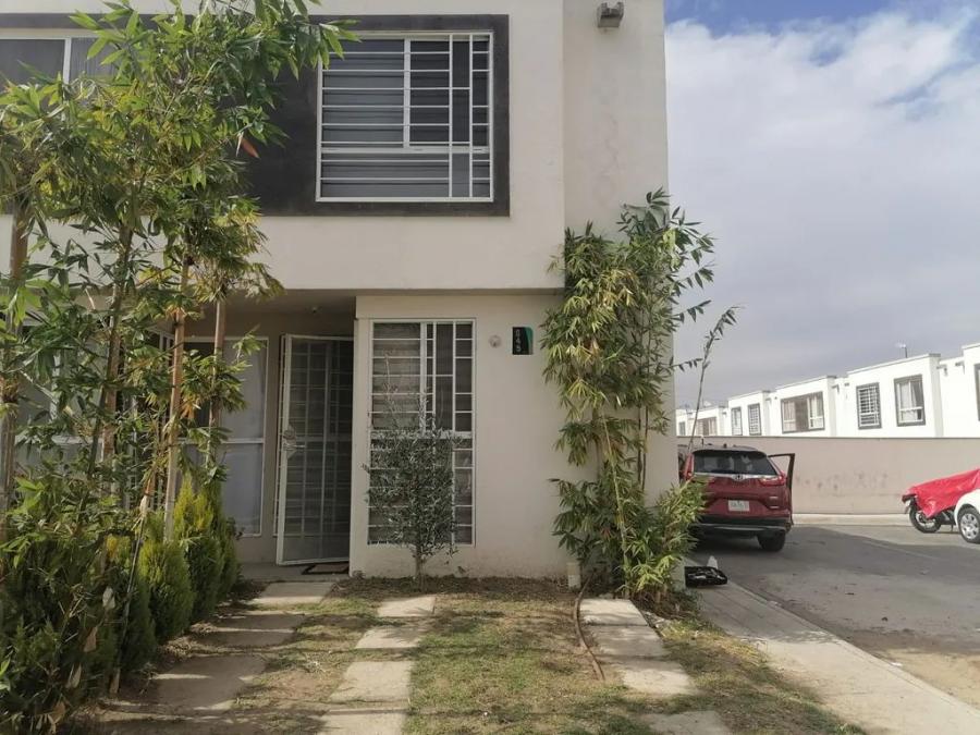 Foto Casa en Venta en LA PURSIMA, El Salto, Jalisco - $ 945.000 - CAV317433 - BienesOnLine