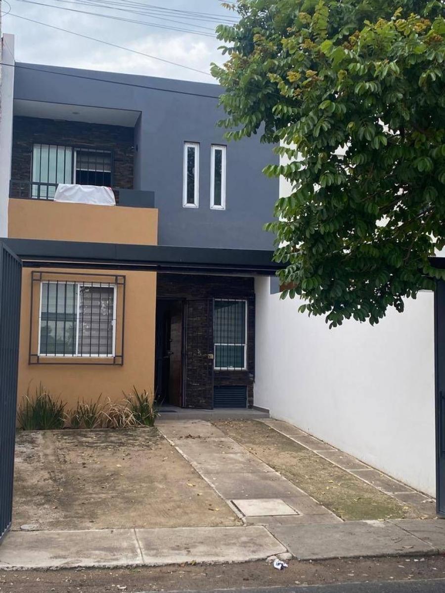 Foto Casa en Venta en Colonial Tlaquepaque, Tlaquepaque, Jalisco - $ 1.500.000 - CAV350377 - BienesOnLine