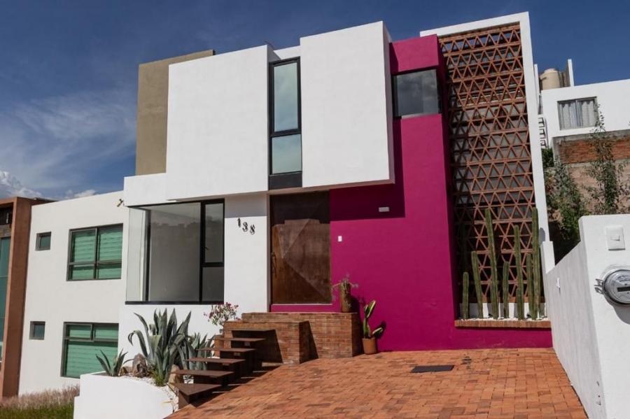 Foto Casa en Venta en ALTOZANO, Morelia, Michoacan de Ocampo - $ 3.850.000 - CAV350796 - BienesOnLine