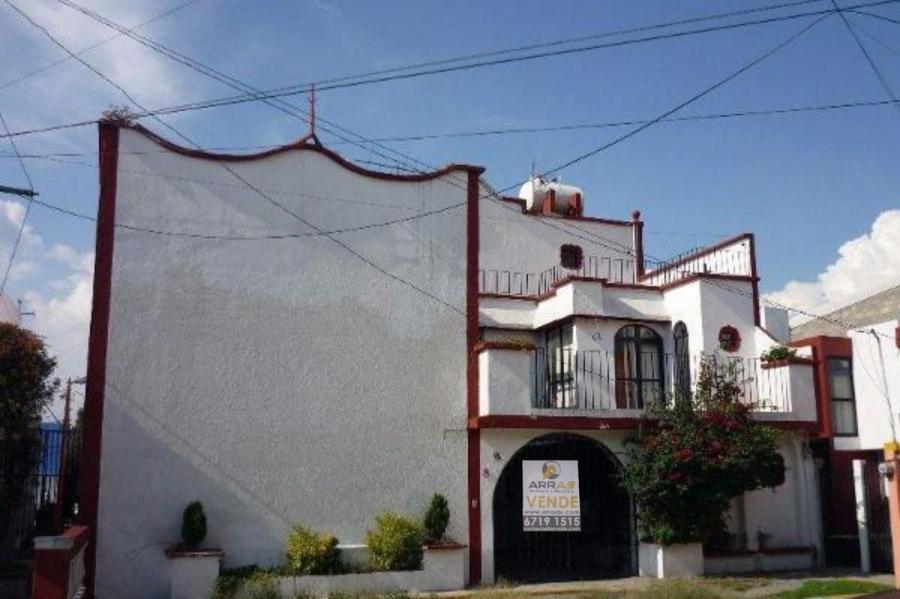 Foto Casa en Venta en Plaza de las Rosas, Tlalnepantla, Mexico - $ 3.300.000 - CAV250875 - BienesOnLine