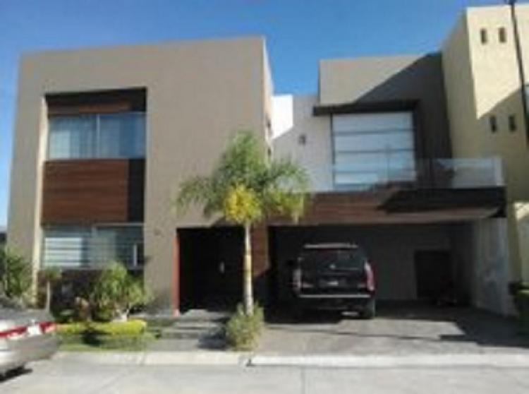 Foto Casa en Venta en Puertas del Tule, Zapopan, Jalisco - $ 6.300.000 - CAV92772 - BienesOnLine