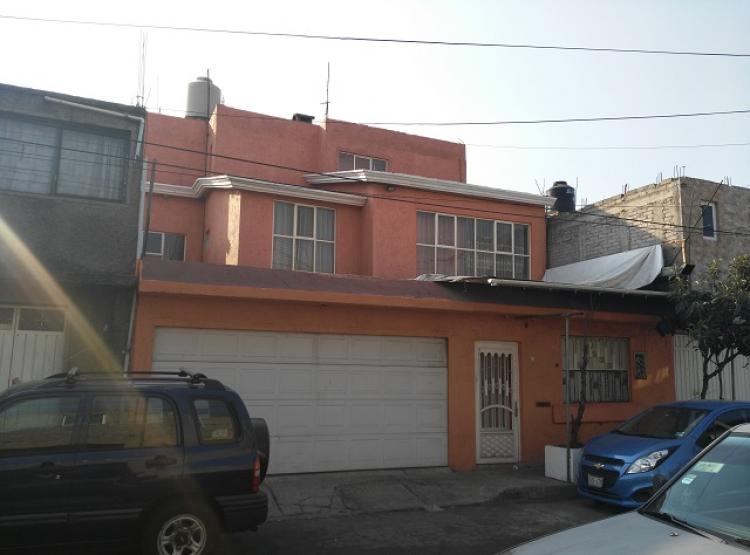 Foto Casa en Venta en Cerro de la Estrella, Iztapalapa, Distrito Federal - $ 2.700.000 - CAV205199 - BienesOnLine