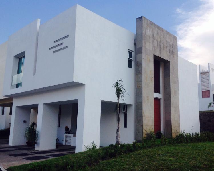 Foto Casa en Venta en Bosque Real, Tlajomulco de Ziga, Jalisco - $ 1.990.000 - CAV134169 - BienesOnLine