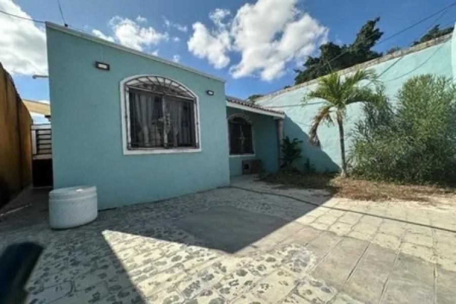 Foto Casa en Venta en CHUBURNA DE HIDALGO, Mérida, Yucatan - $ 2.090.000 - CAV361157 - BienesOnLine