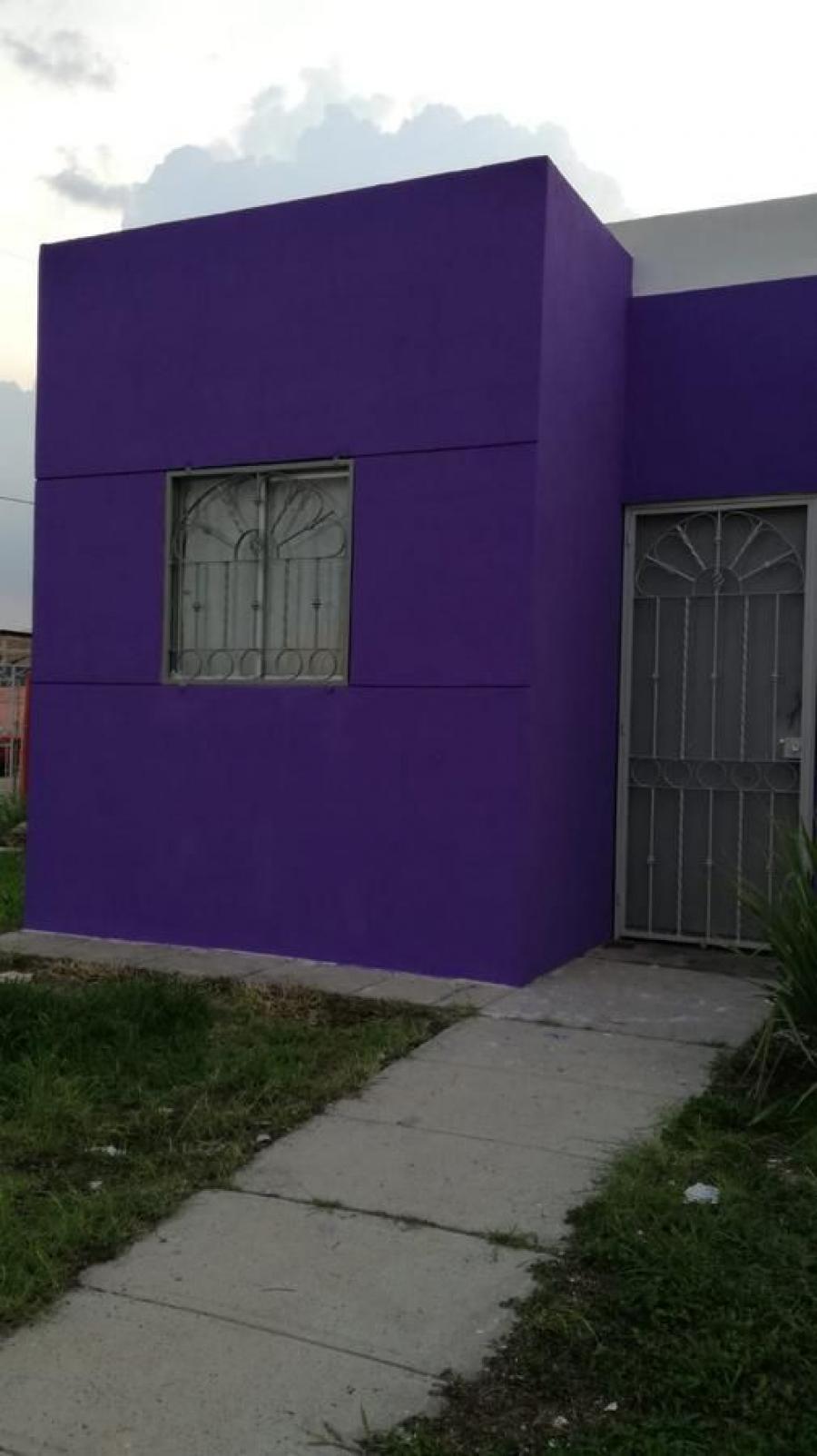 Foto Casa en Venta en VALLE DORADO INN, Tlajomulco de Ziga, Jalisco - $ 683.000 - CAV255402 - BienesOnLine