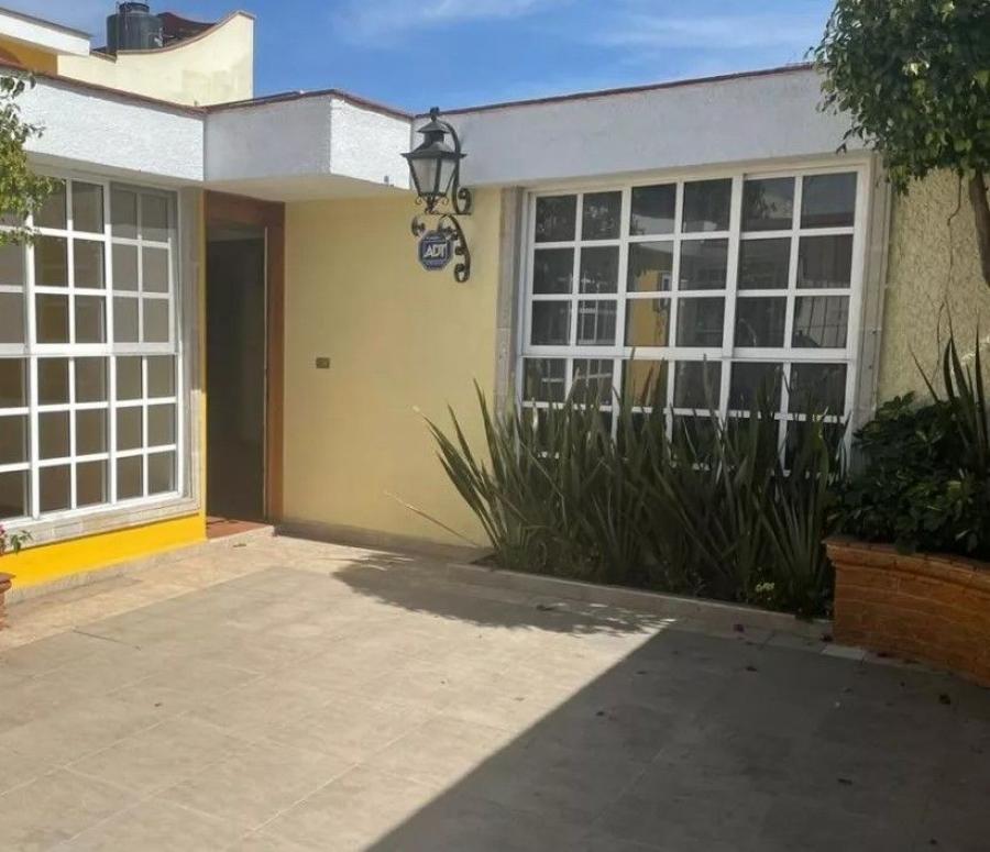 Foto Casa en Venta en Juan de la Luz, Coatepec, Veracruz - $ 1.280.000 - CAV338273 - BienesOnLine