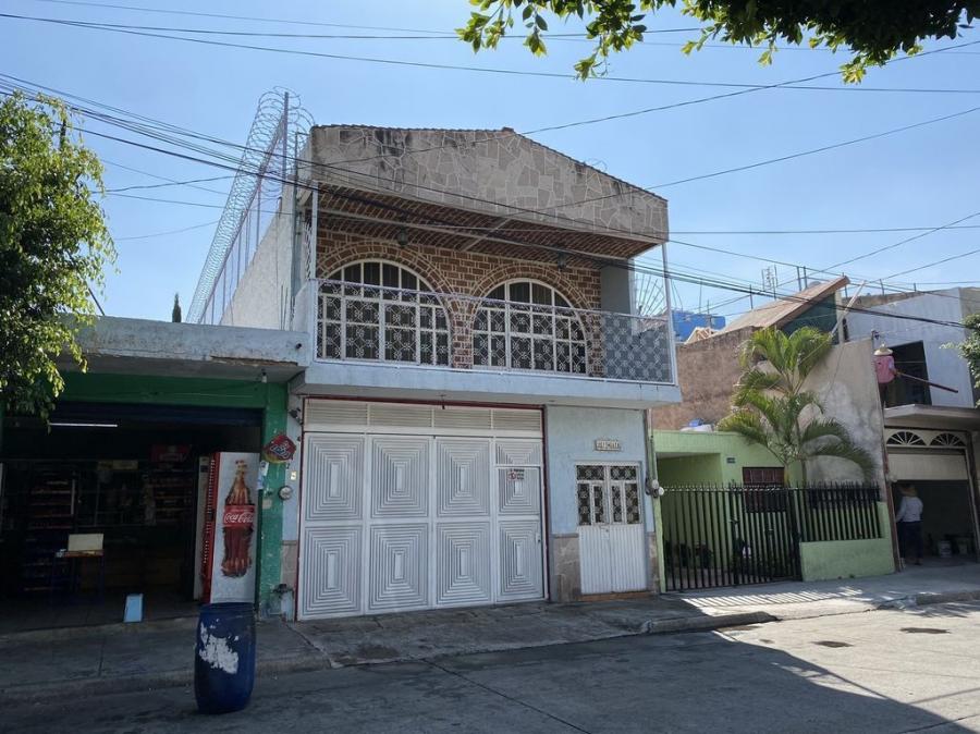 Foto Casa en Venta en Oblatos, Guadalajara, Jalisco - $ 2.450.000 - CAV278348 - BienesOnLine