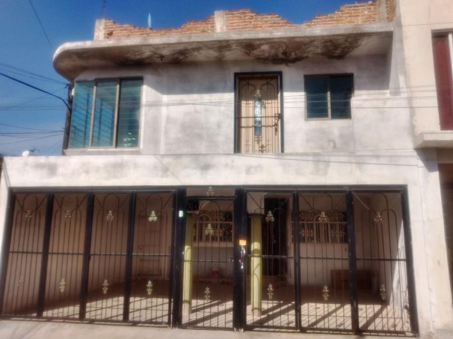 Foto Casa en Venta en Colina de los Robles, Zapopan, Jalisco - $ 1.500.000 - CAV274310 - BienesOnLine