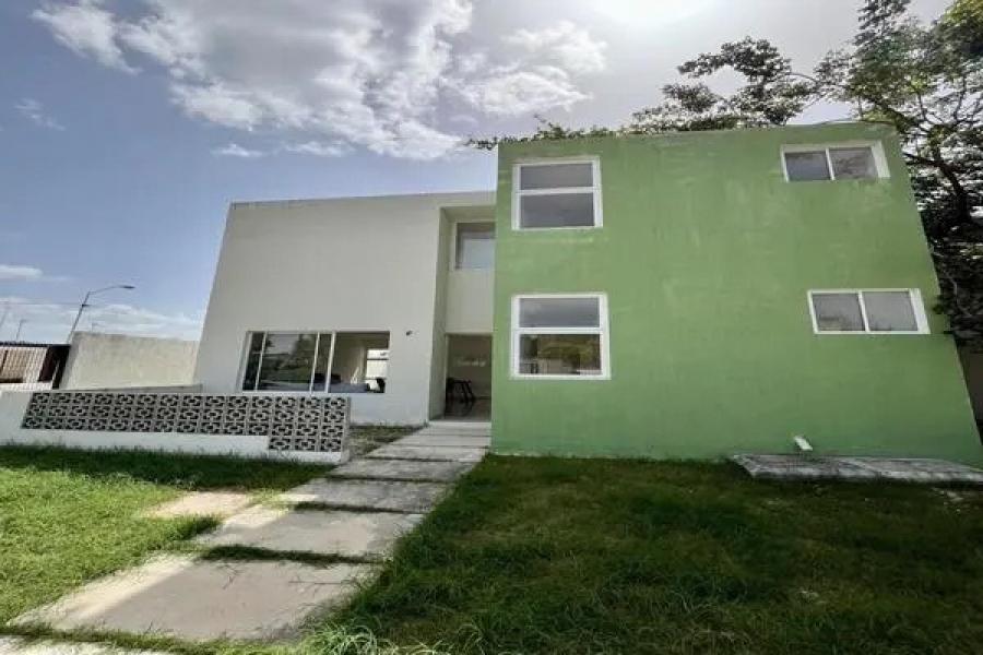 Foto Casa en Venta en DEL SUR, Mérida, Yucatan - $ 1.180.000 - CAV360955 - BienesOnLine