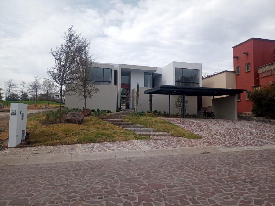 Foto Casa en Venta en El Bosque Country Club, Len de los Aldama, Guanajuato - $ 18.900.000 - CAV351185 - BienesOnLine
