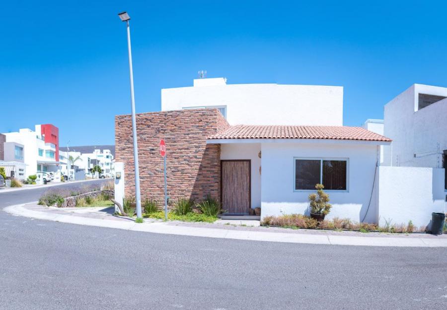 Foto Casa en Venta en El Refugio Residencial, Santiago de Quertaro, Queretaro Arteaga - $ 3.230.000 - CAV248602 - BienesOnLine