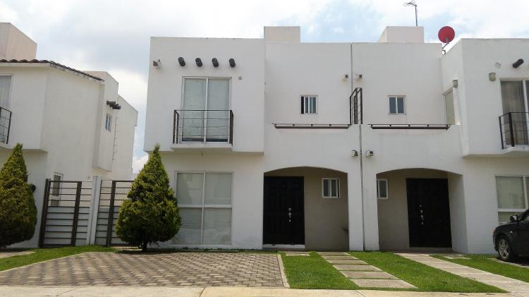 Foto Casa en Venta en Fraccionamiento Foresta Dream Lagoons, Metepec, Mexico - $ 1.900.000 - CAV210977 - BienesOnLine