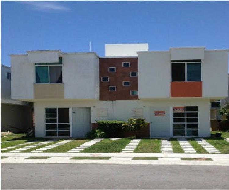 Foto Casa en Venta en Playa del Carmen, Quintana Roo - $ 730.000 - CAV109375 - BienesOnLine
