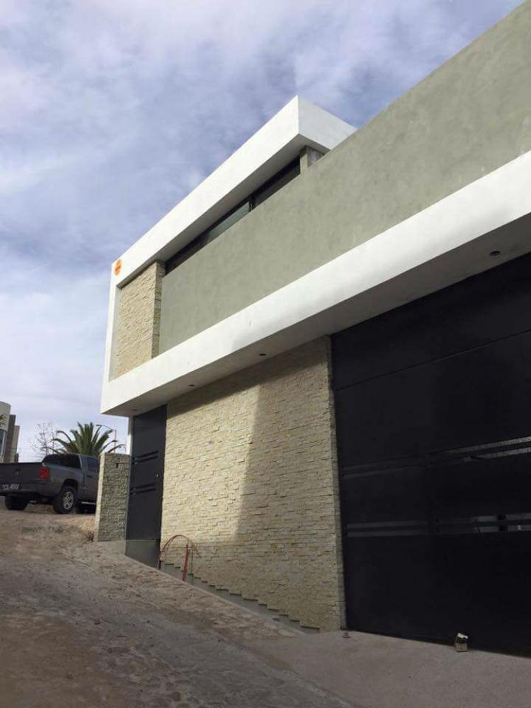 Foto Casa en Venta en LOMAS DEL TEC, San Luis Potos, San Luis Potosi - $ 4.500.000 - CAV152806 - BienesOnLine