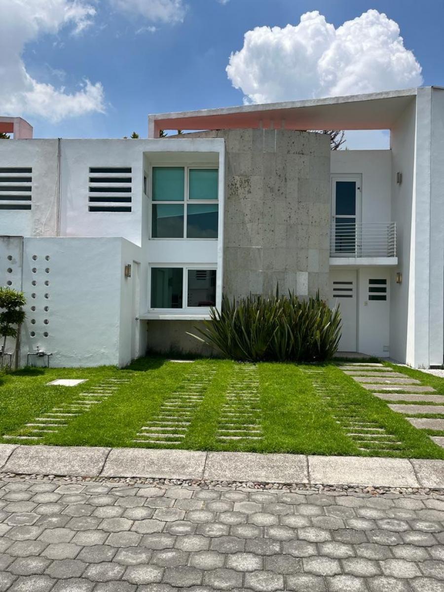 Foto Casa en Venta en LZARO CRDENAS, Metepec, Mexico - $ 4.800.000 - CAV352958 - BienesOnLine