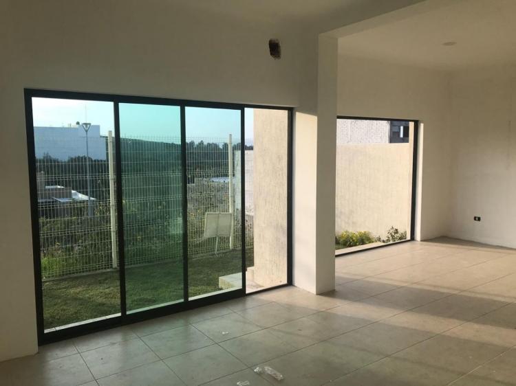 Foto Casa en Venta en PASEO DEL PARQUE TRES MARAS, Morelia, Michoacan de Ocampo - $ 2.817.000 - CAV240227 - BienesOnLine