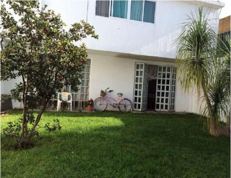 Foto Casa en Venta en Paseos del Sol, Zapopan, Jalisco - $ 2.650.000 - CAV105517 - BienesOnLine