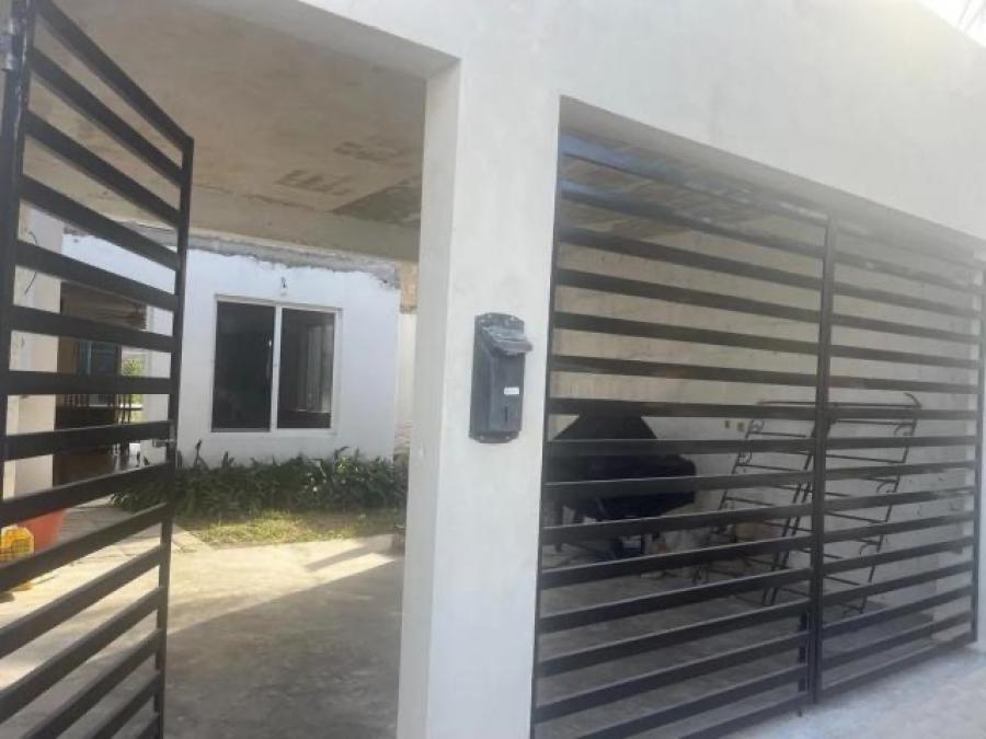 Foto Casa en Venta en POLIGONO 108, Mérida, Yucatan - $ 2.150.000 - CAV362050 - BienesOnLine