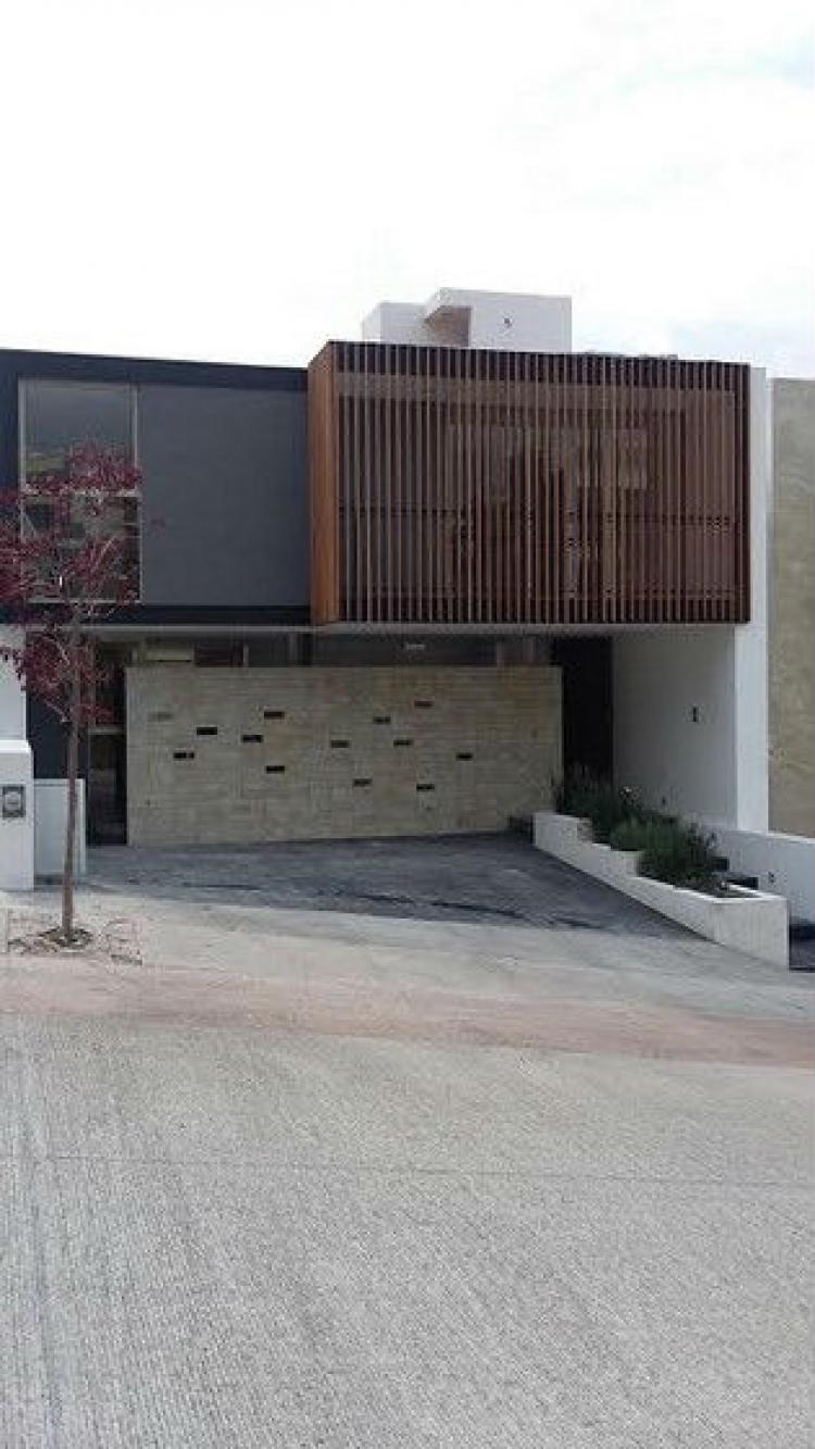 Foto Casa en Venta en Puerta Tres Marias, Morelia, Michoacan de Ocampo - $ 3.850.000 - CAV147369 - BienesOnLine
