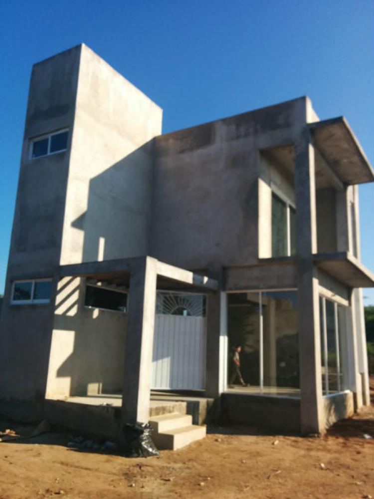 Casa en venta en Puerto Escondido/400metros lote/3 pisos/2 Casa en venta en Puerto Escondido/400metros lote/3 pisos/2