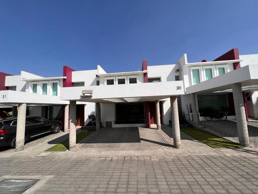 Foto Casa en Venta en RESIDENCIAL CORONADO, Metepec, Mexico - $ 3.500.000 - CAV342641 - BienesOnLine