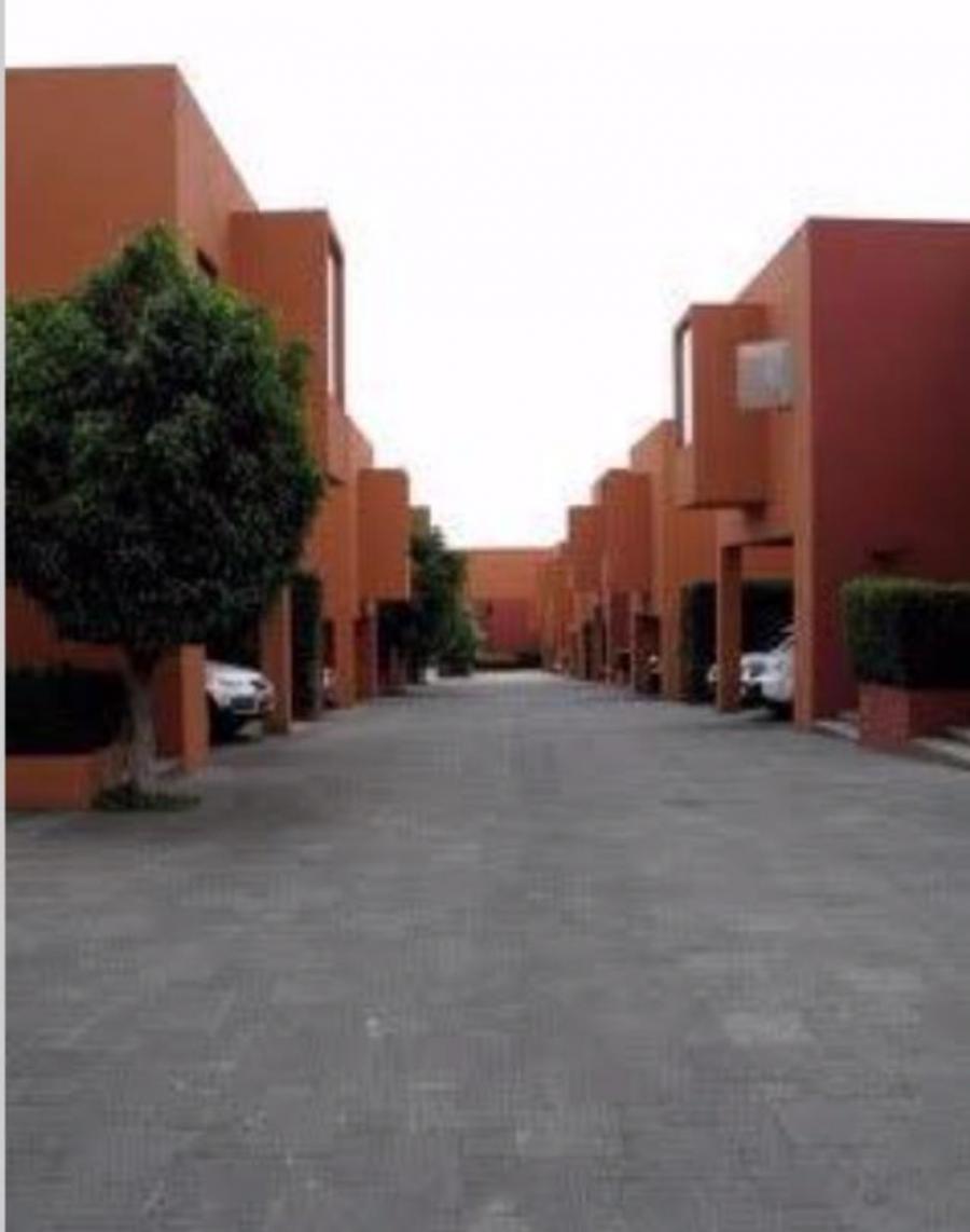 Home in Metric Way