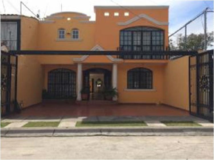 Foto Casa en Venta en Tabachines, Zapopan, Jalisco - $ 2.760.000 - CAV104496 - BienesOnLine