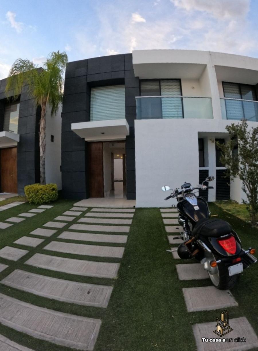 Home in Metric Way