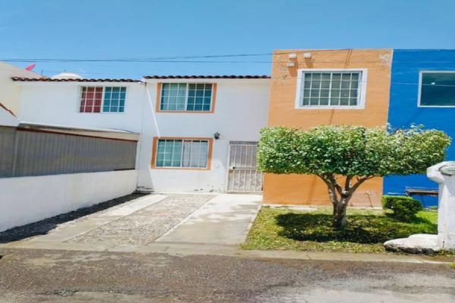 Foto Casa en Venta en VALLE DORADO, Tlajomulco de Ziga, Jalisco - $ 980.000 - CAV264252 - BienesOnLine